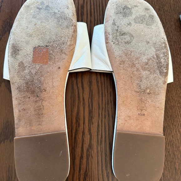Tory Burch white slides sandals - Picture 2 of 2